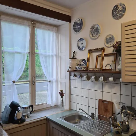 Tatil Evi Maison Espagnole Du Xvieme Siecle Revin (Ardennes)
