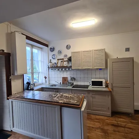 Maison Espagnole Du Xvième Siècle * Revin (Ardennes)